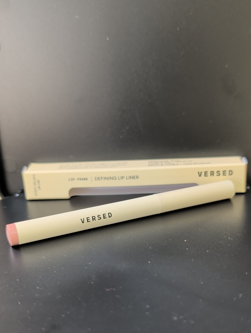 Versed Defining Lip Liner